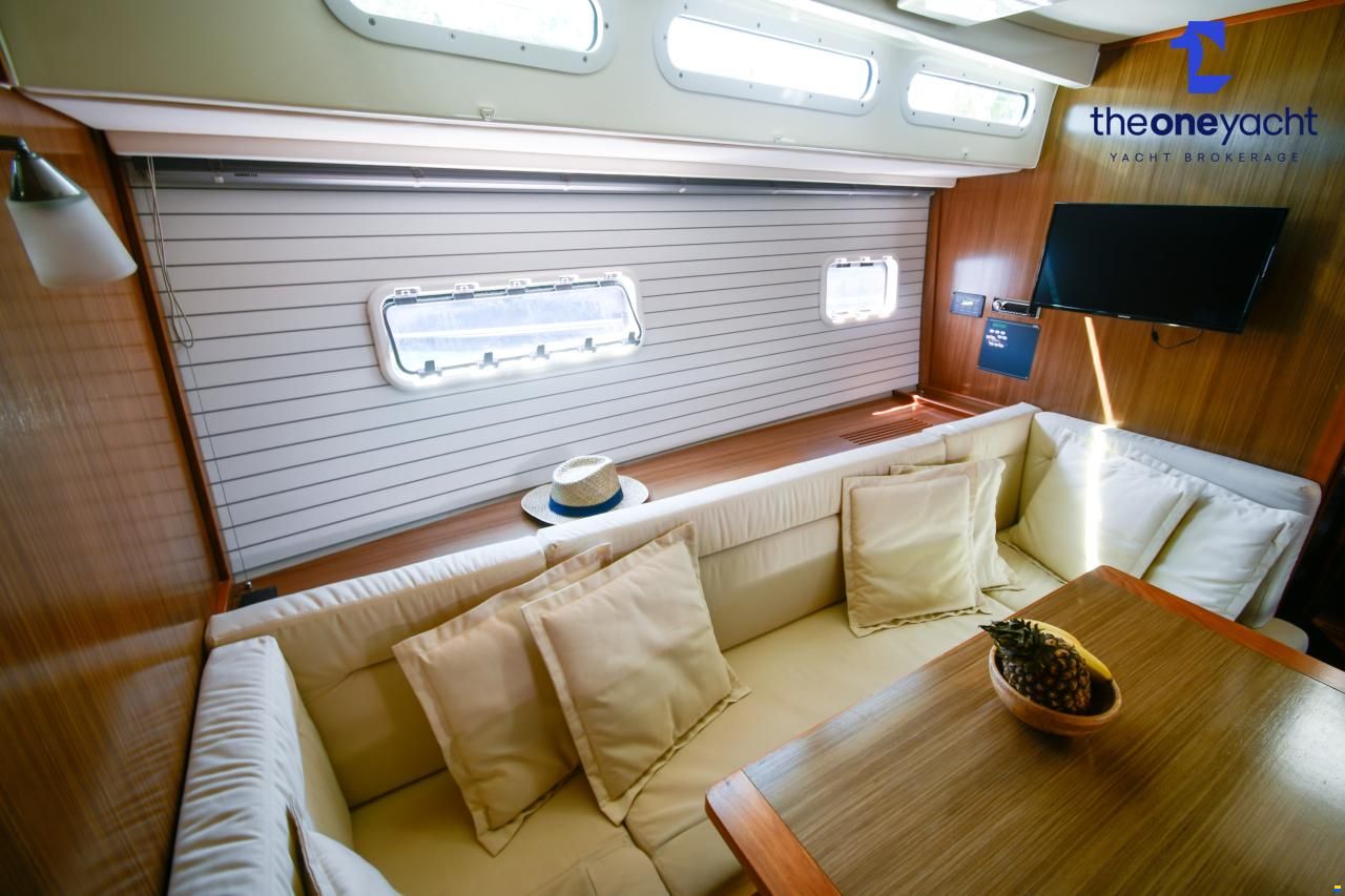 Bavaria Deep Blue 46