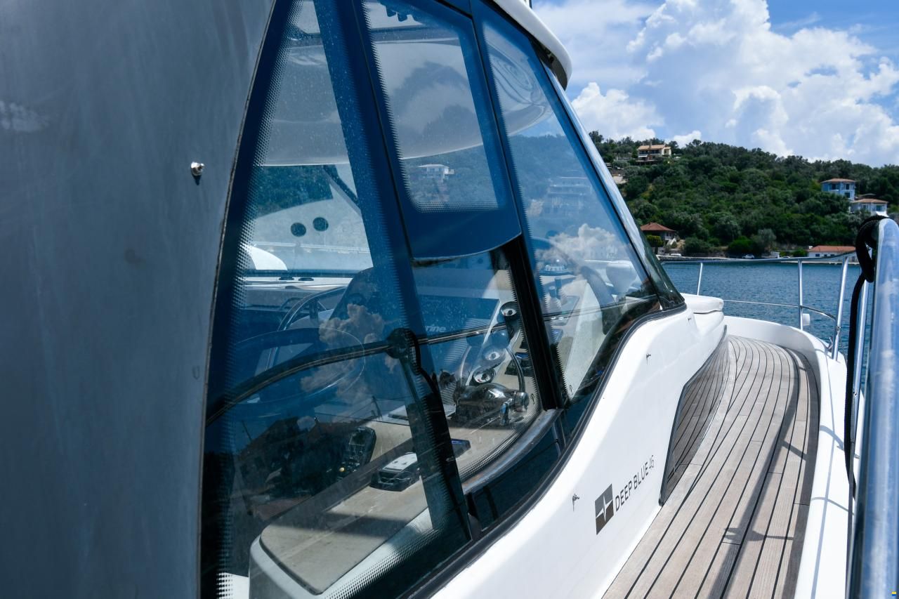 Bavaria Deep Blue 46