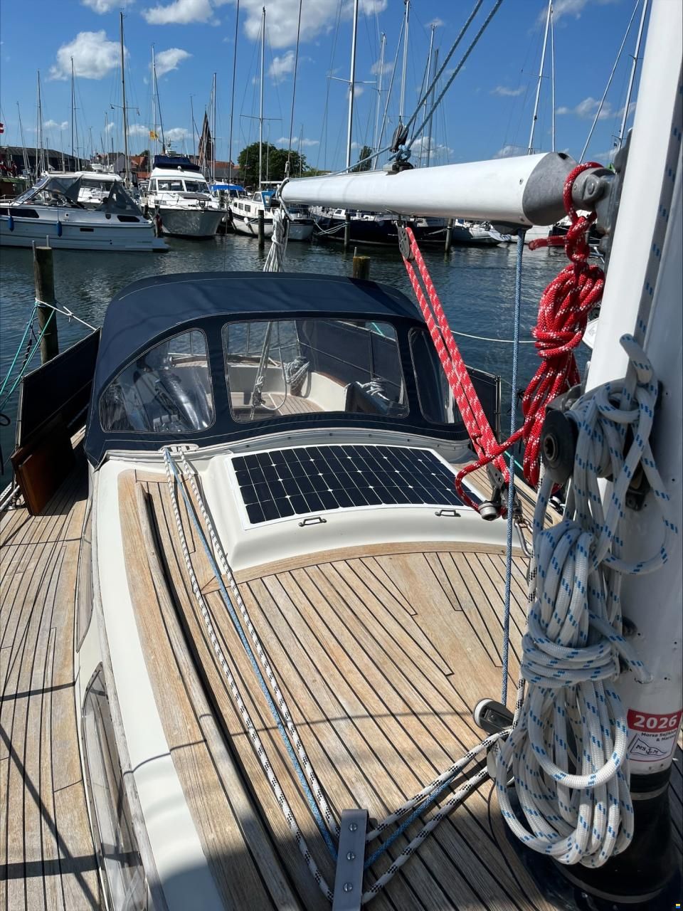 Hallberg-Rassy Mistress 32