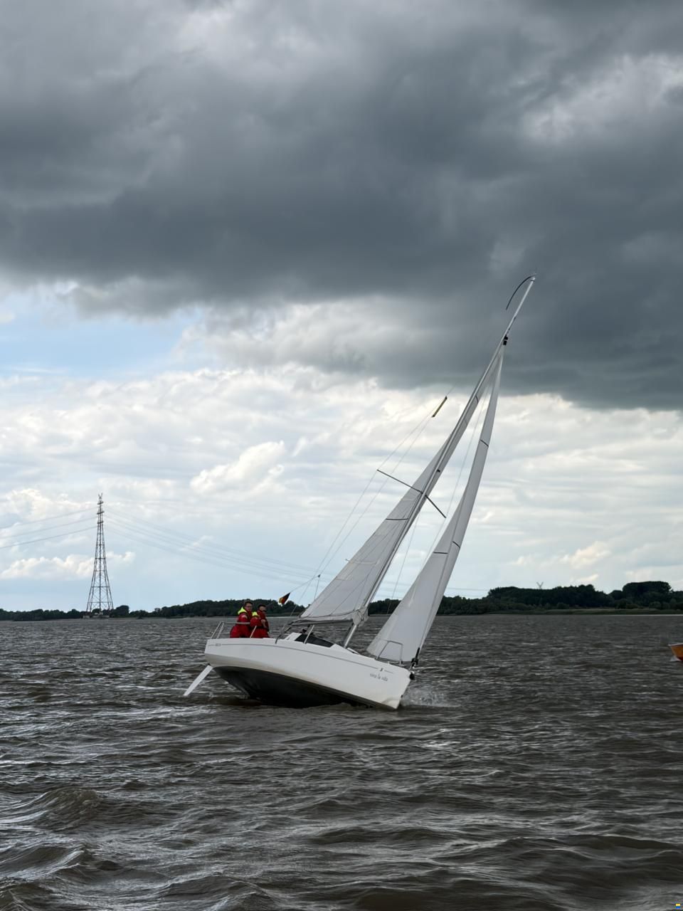 Beneteau First 24