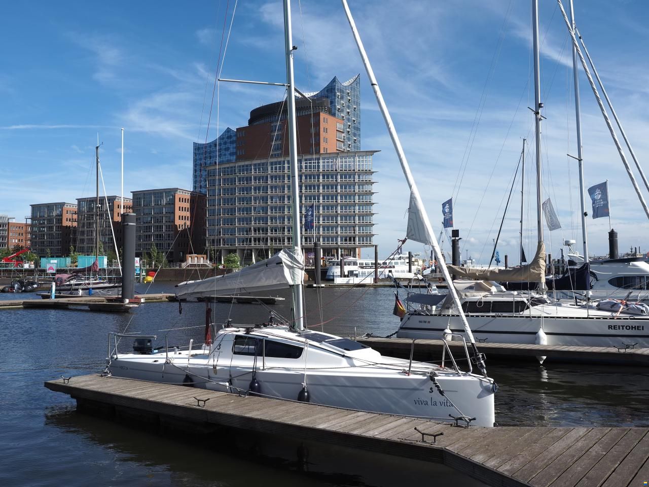Beneteau First 24