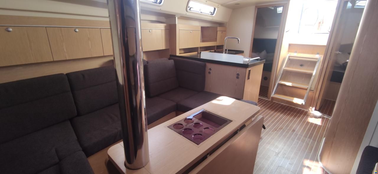 Hanse 415