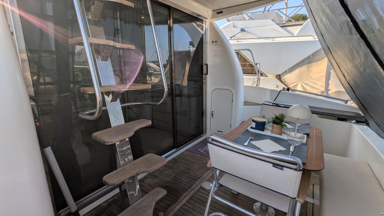 Azimut Trenta Sei (36)