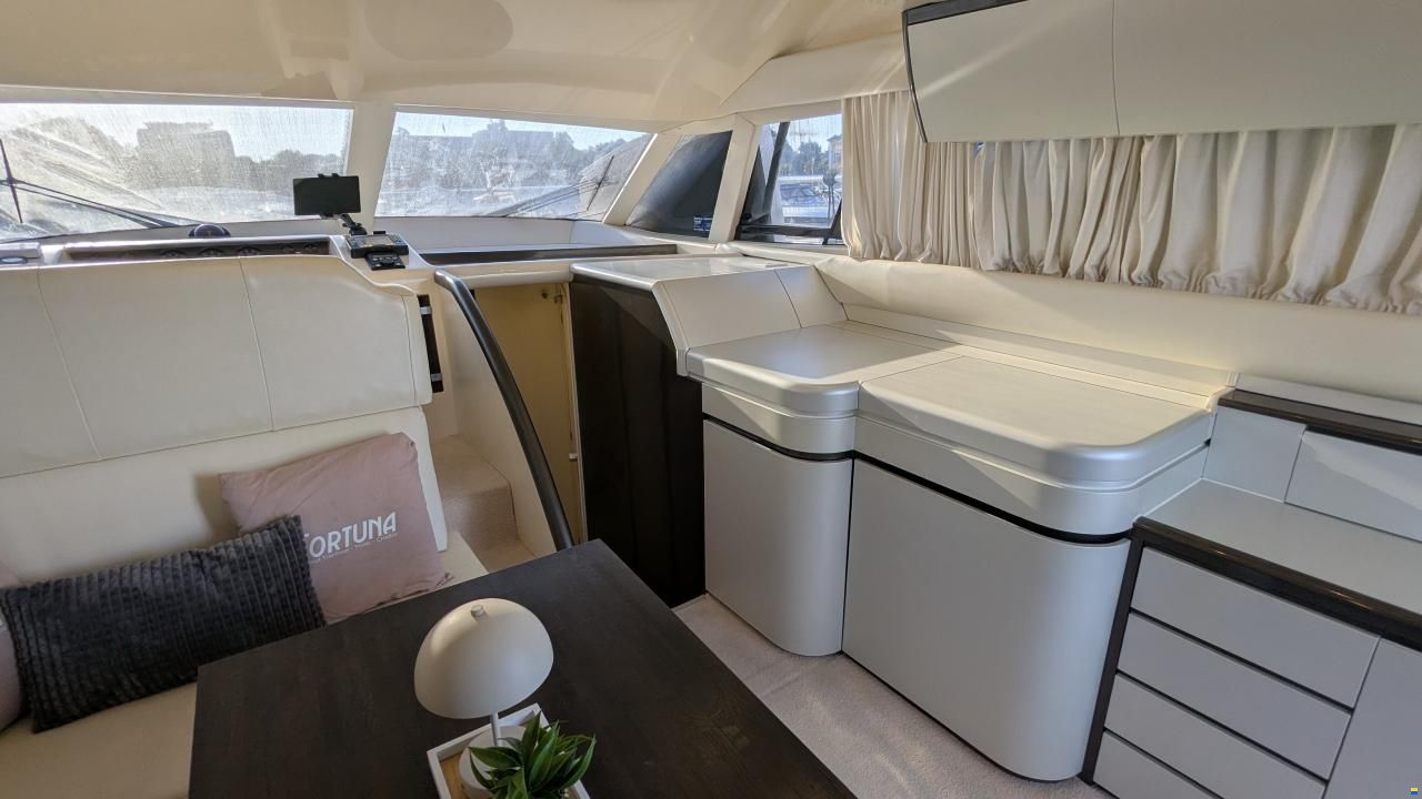 Azimut Trenta Sei (36)