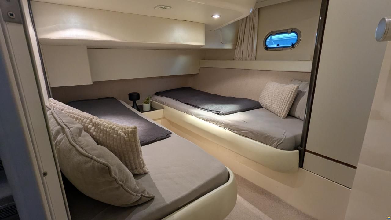 Azimut Trenta Sei (36)