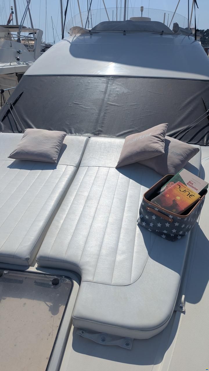 Azimut Trenta Sei (36)