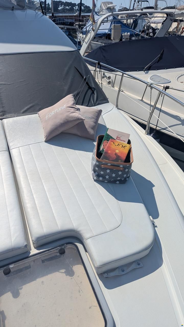 Azimut Trenta Sei (36)