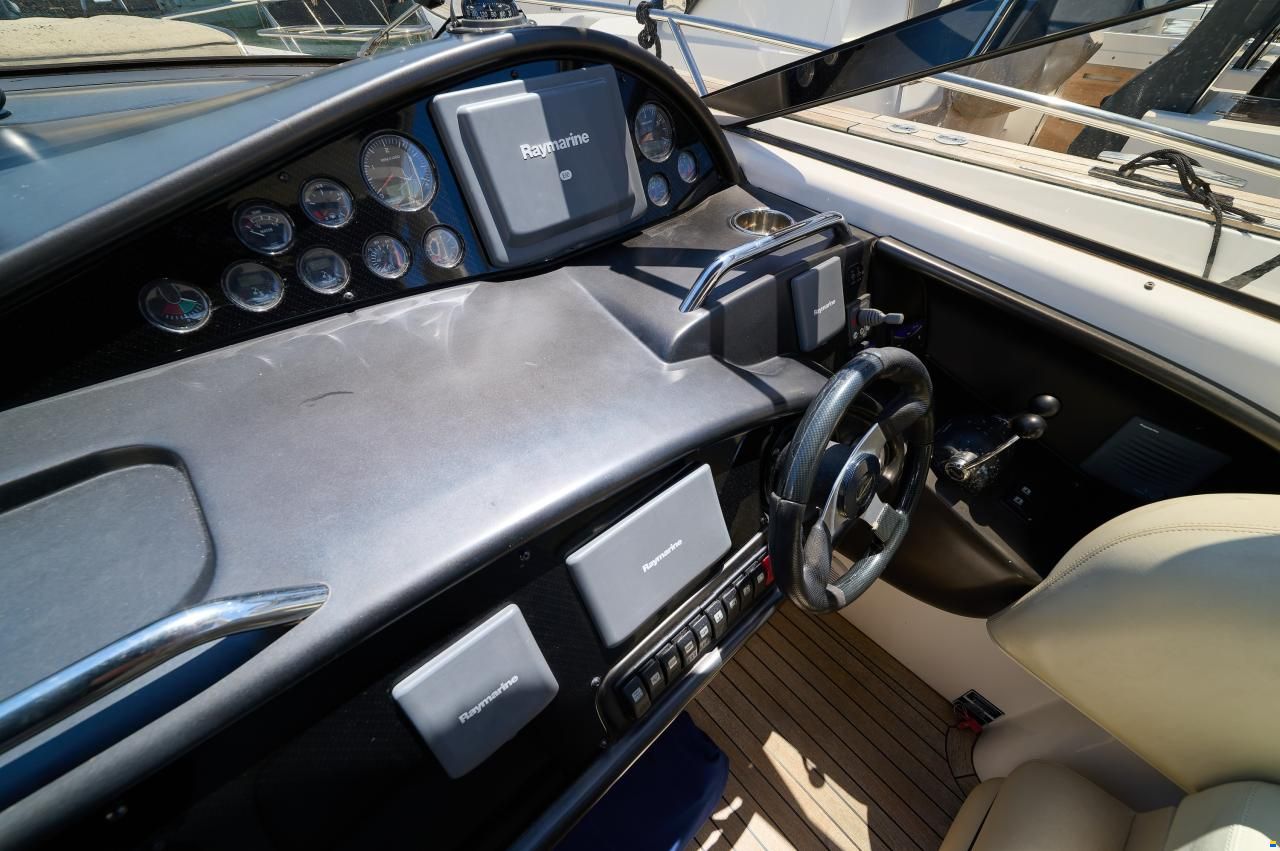 Sunseeker Superhawk 43