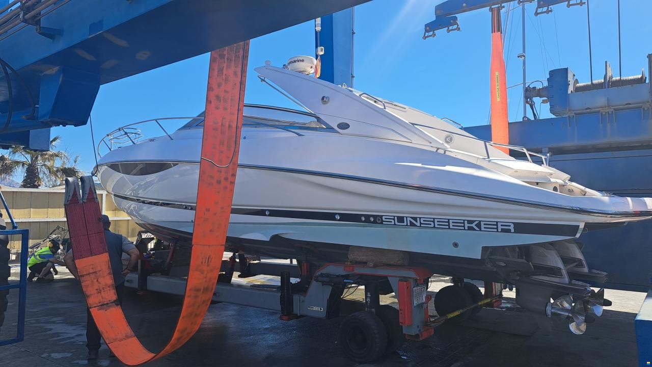 Sunseeker Superhawk 43