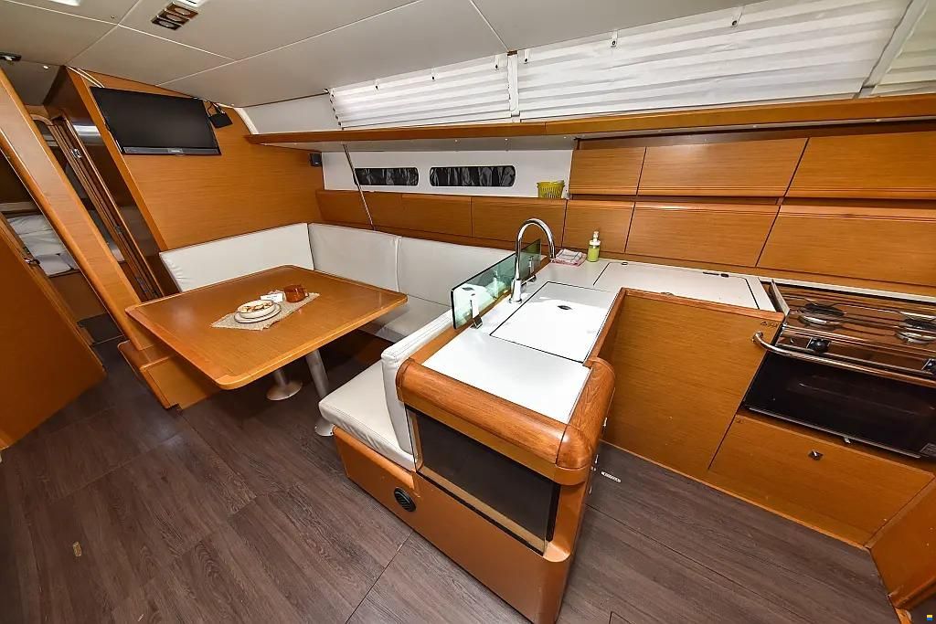 Jeanneau Sun Odyssey 449