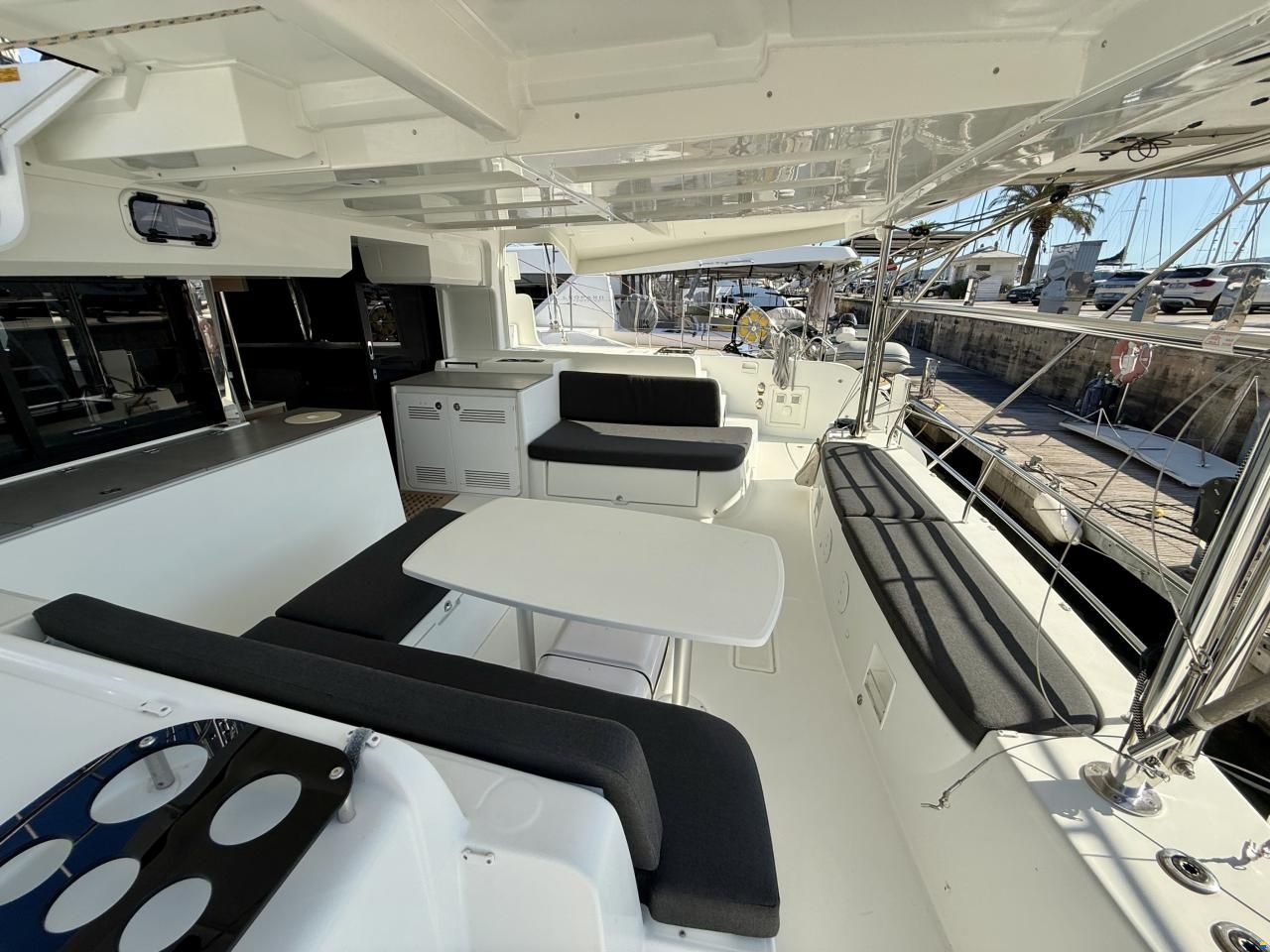 Lagoon 46