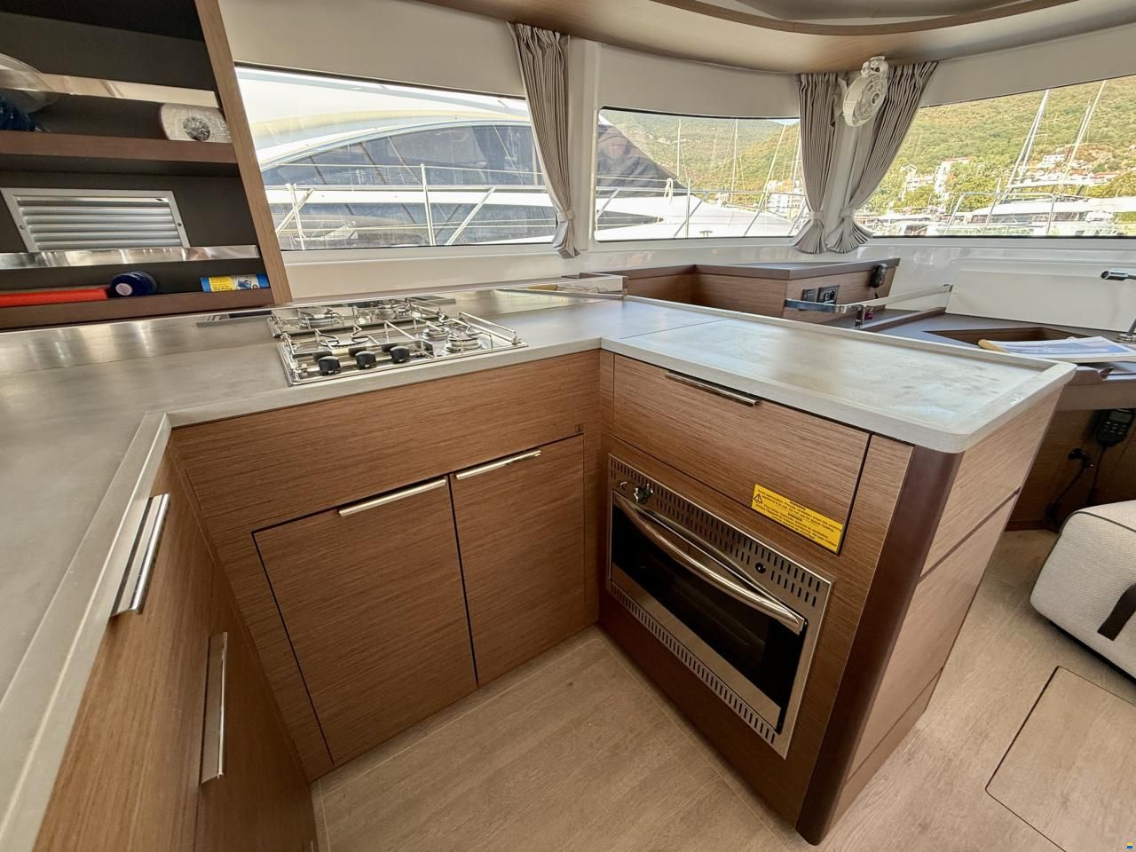 Lagoon 46