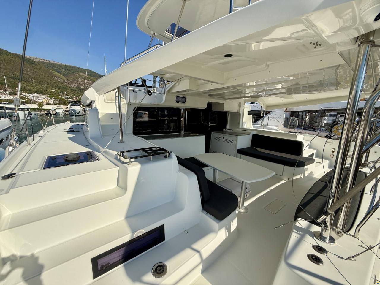 Lagoon 46
