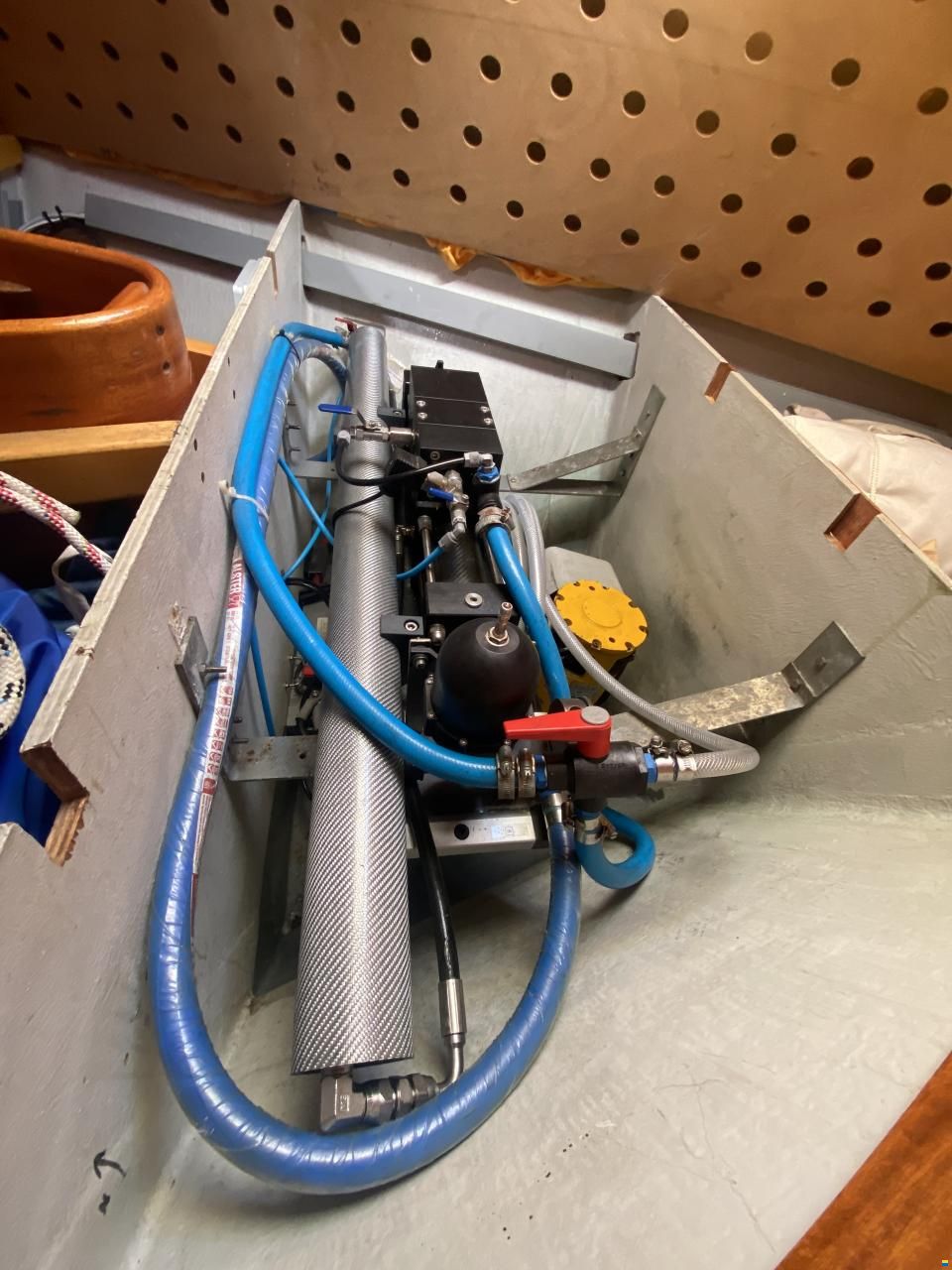 Hallberg-Rassy 42F MK II