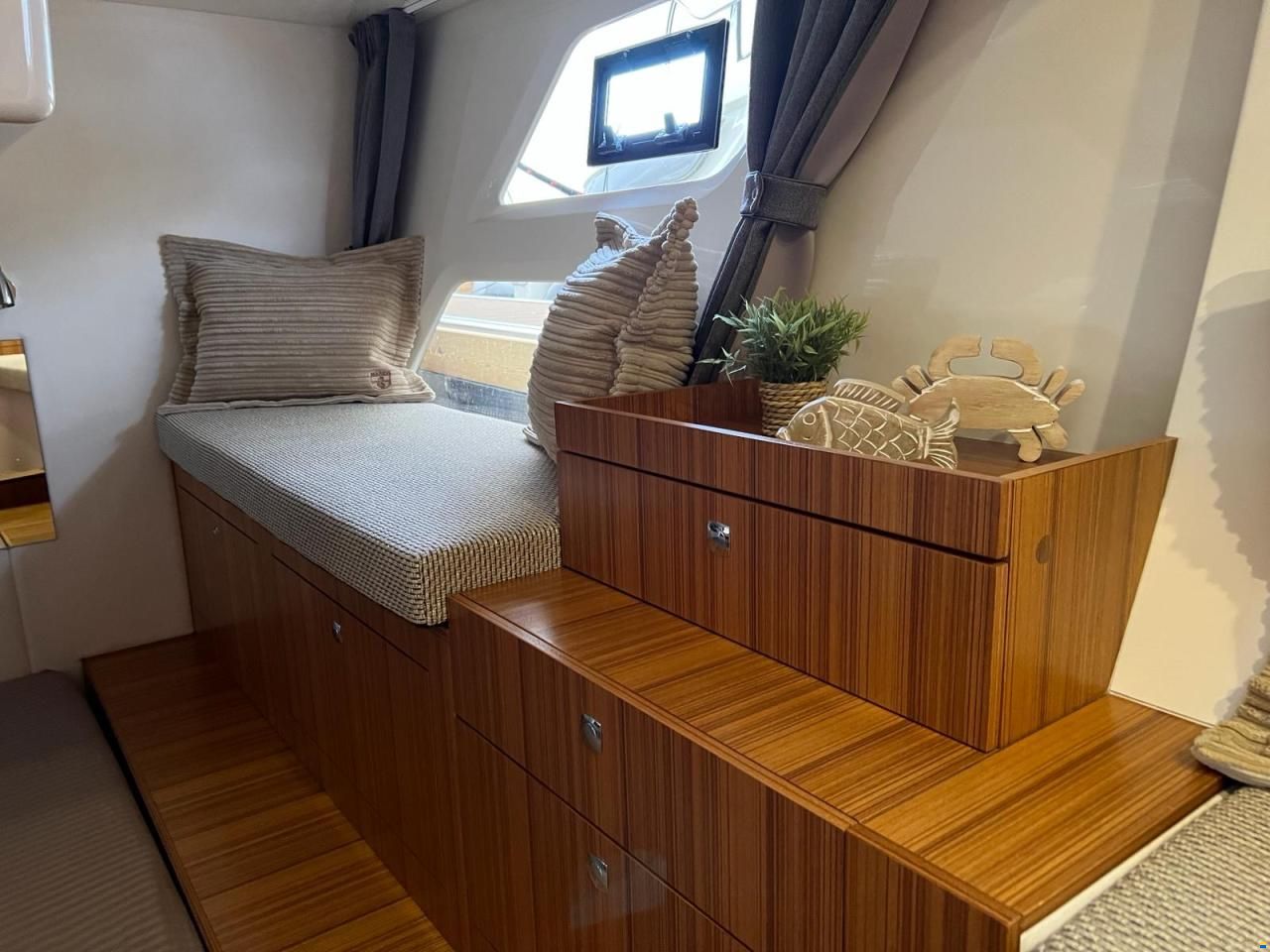 Marex 375