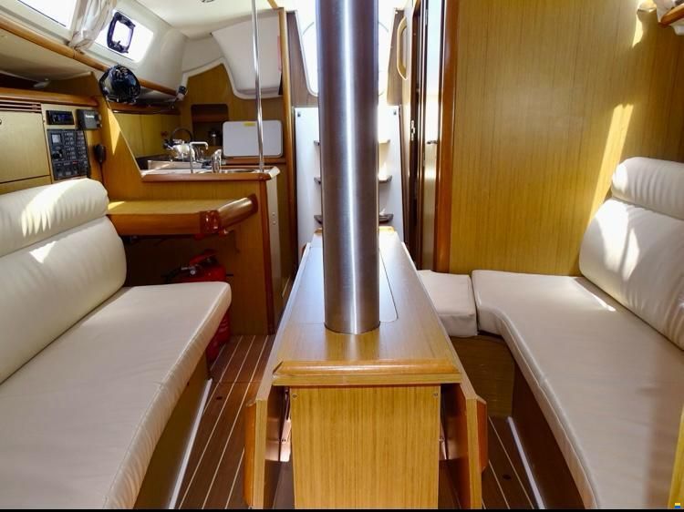 Jeanneau Sun Odyssey 32i