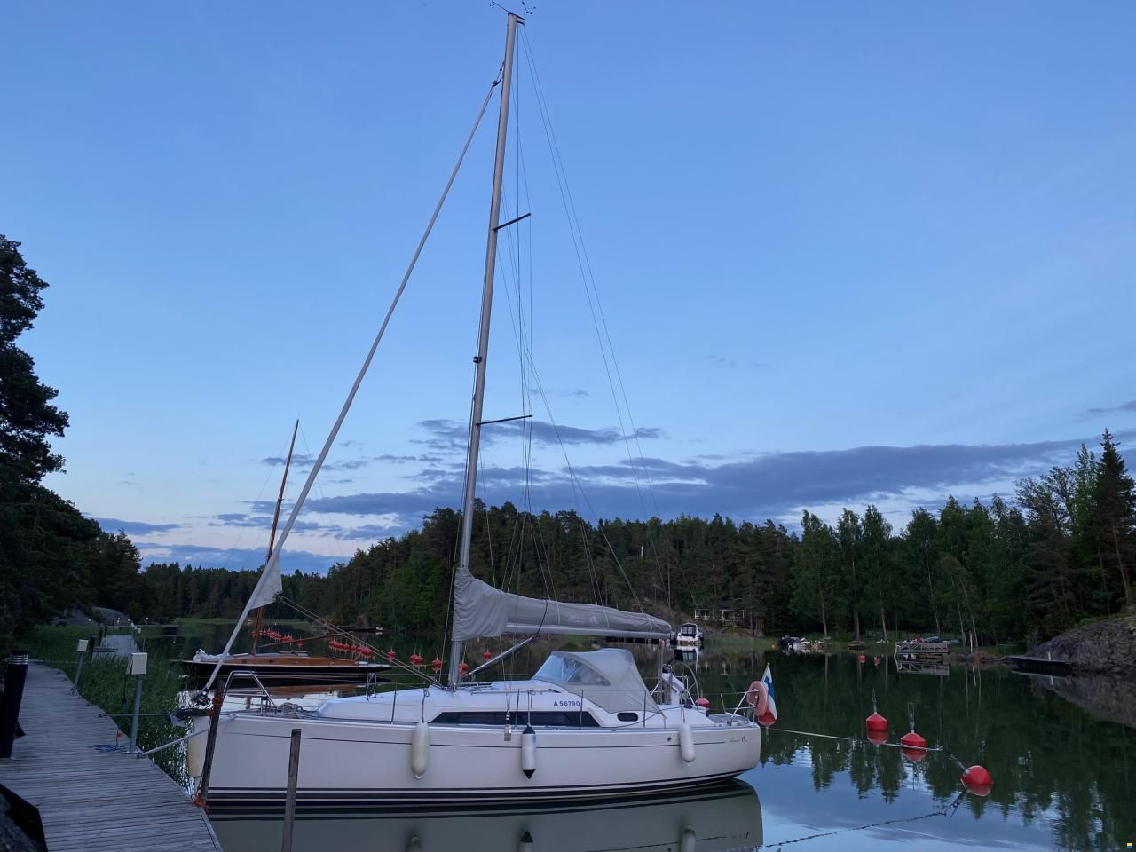 Hanse 320