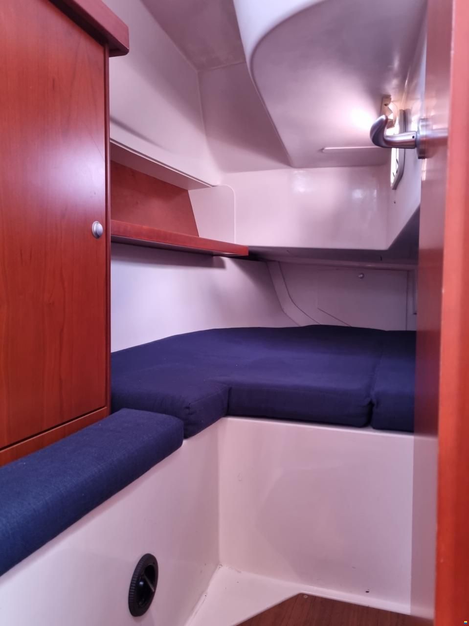 Hanse 320