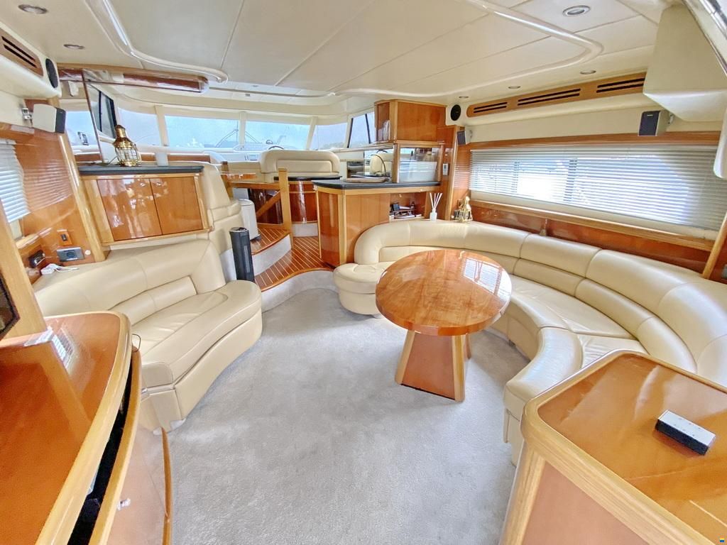 Sealine T 52