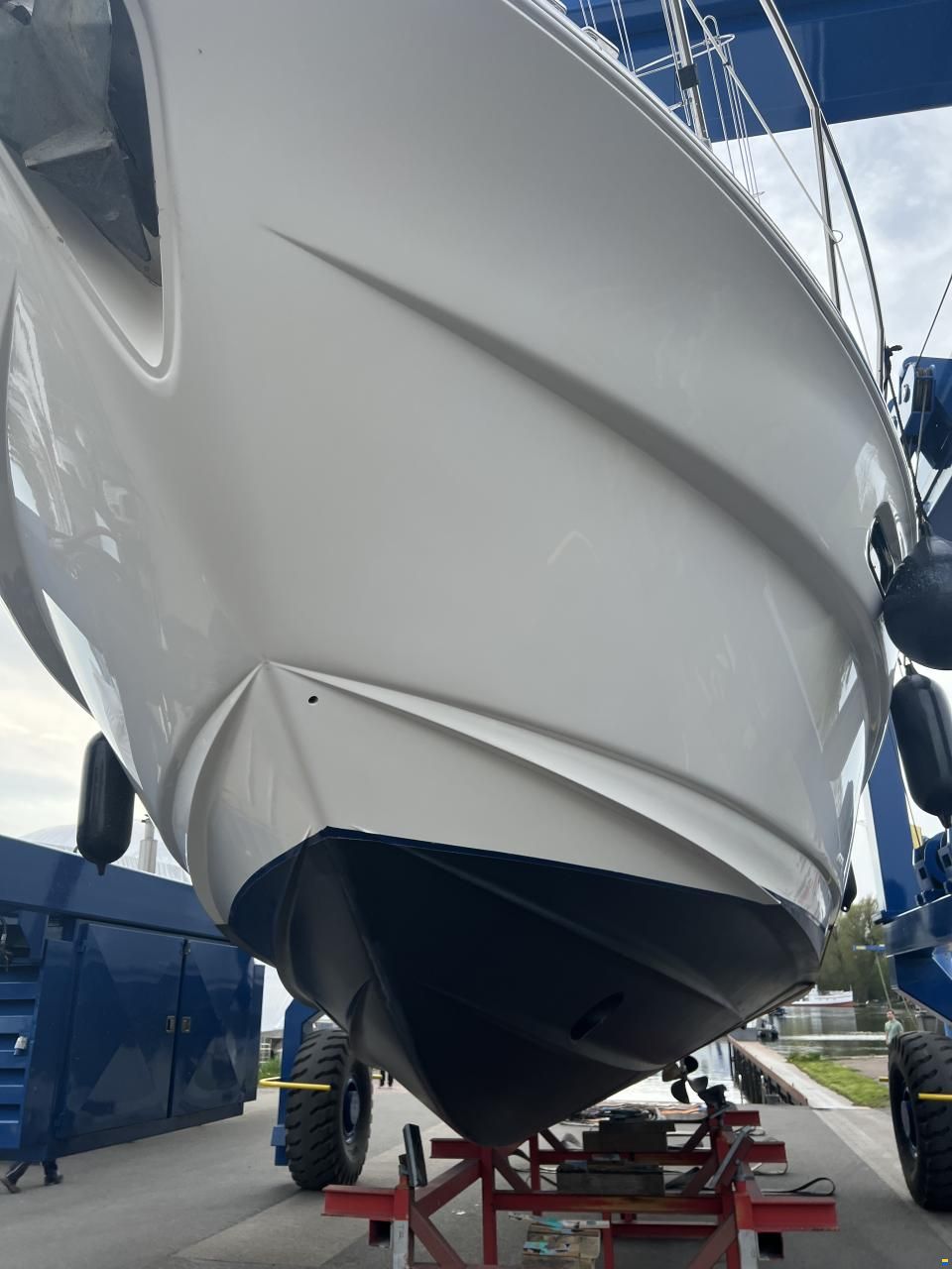 Sealine T 52