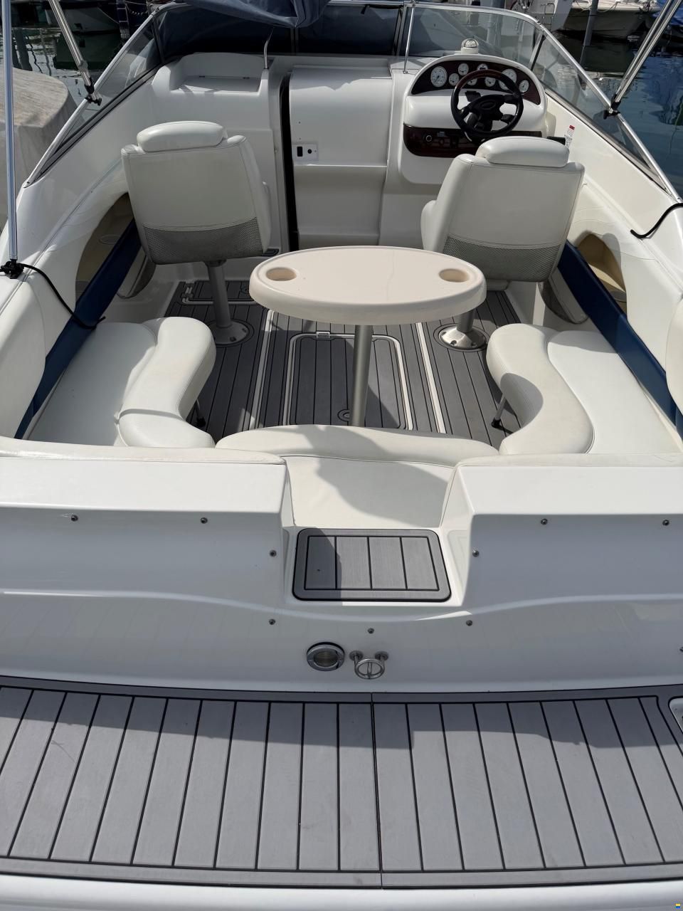 Larson 220 Cabrio