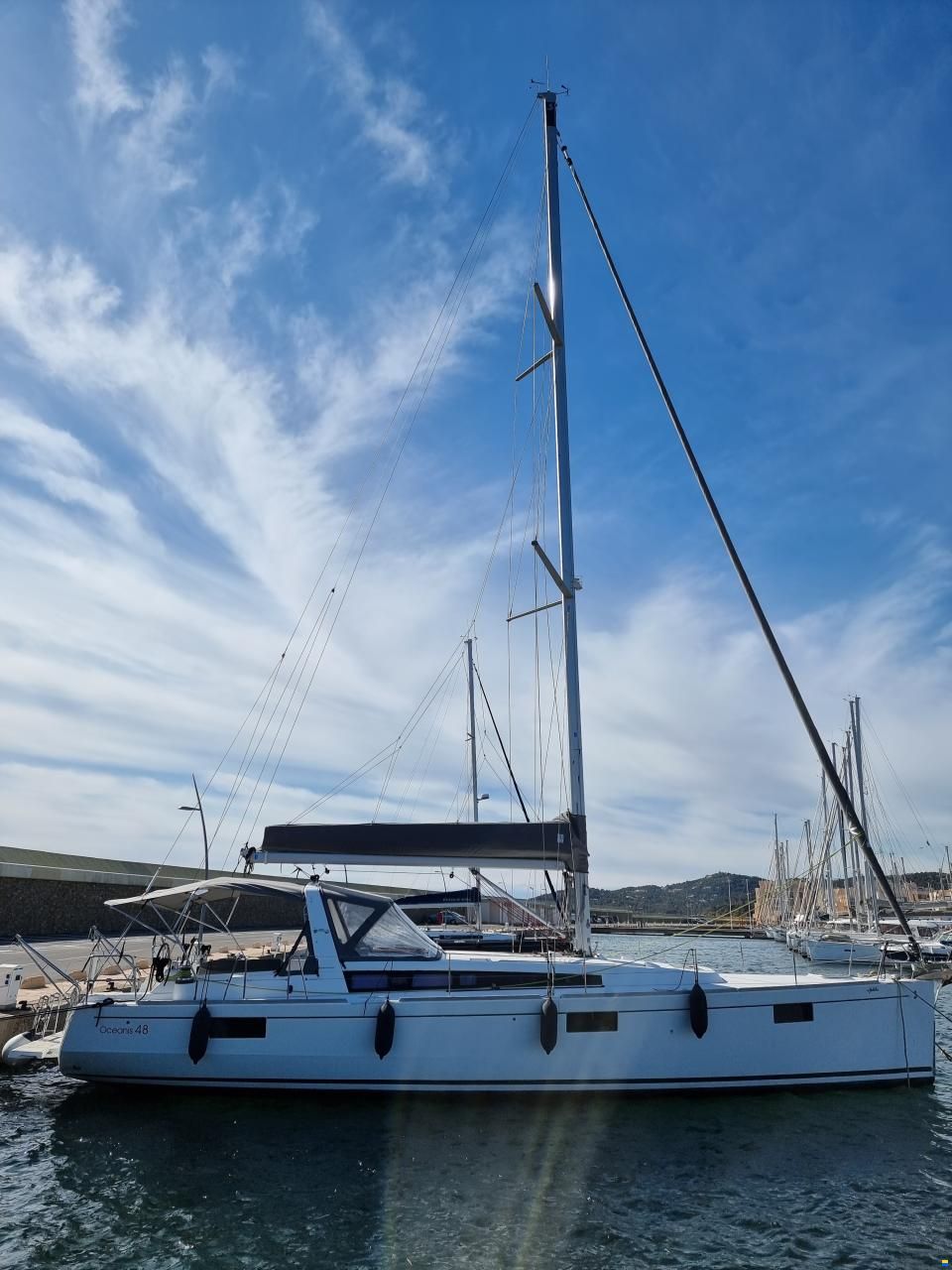 Beneteau Oceanis 48