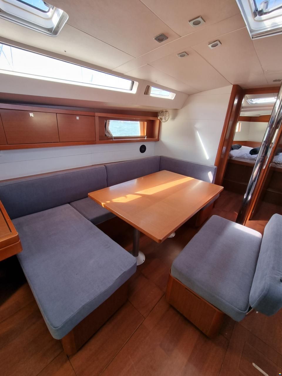 Beneteau Oceanis 48