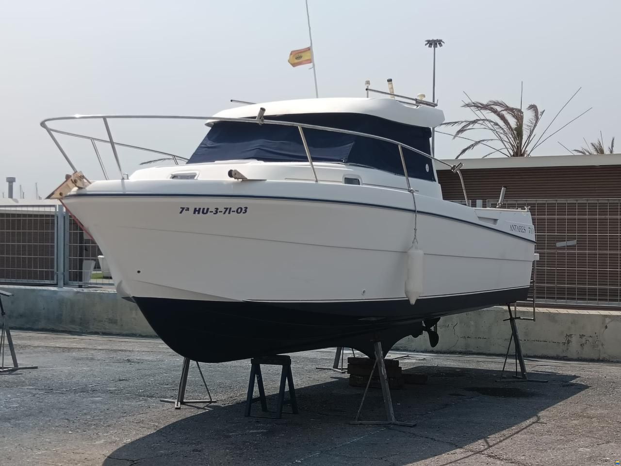 Beneteau ANTARES 710