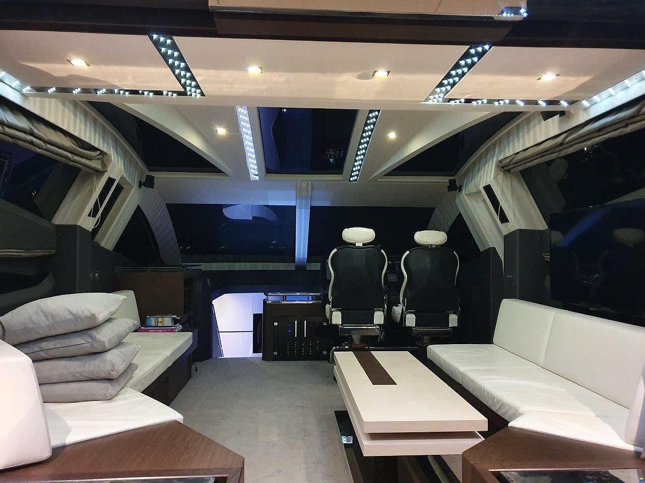 Galeon 700 Raptor SkyDeck 22m