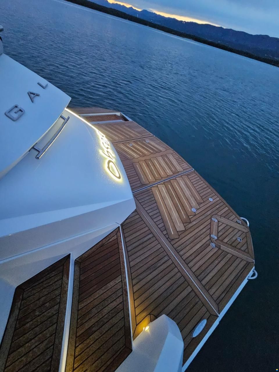 Galeon 700 Raptor SkyDeck 22m