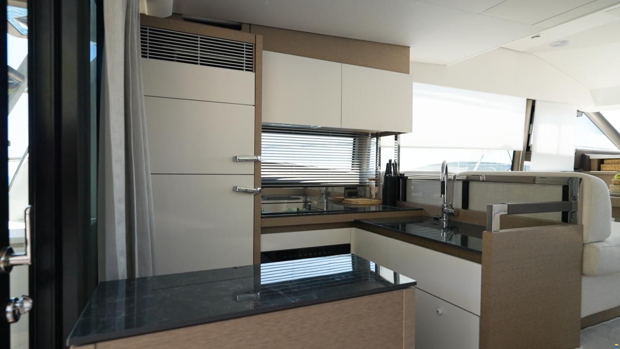Jeanneau Prestige 520 Fly
