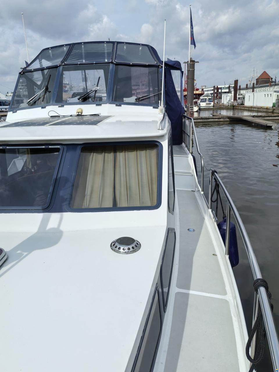 Gruno 33 Explorer
