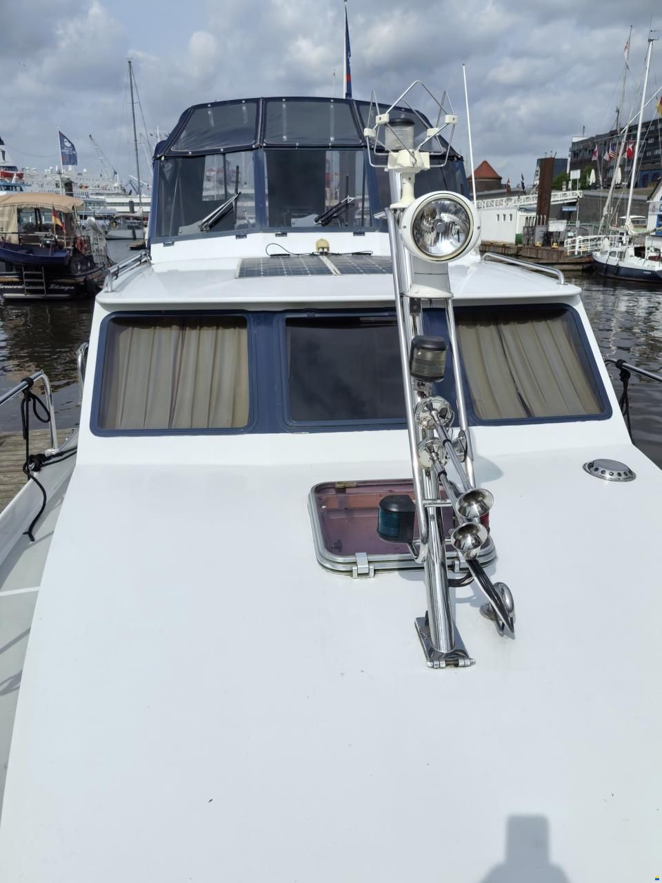 Gruno 33 Explorer