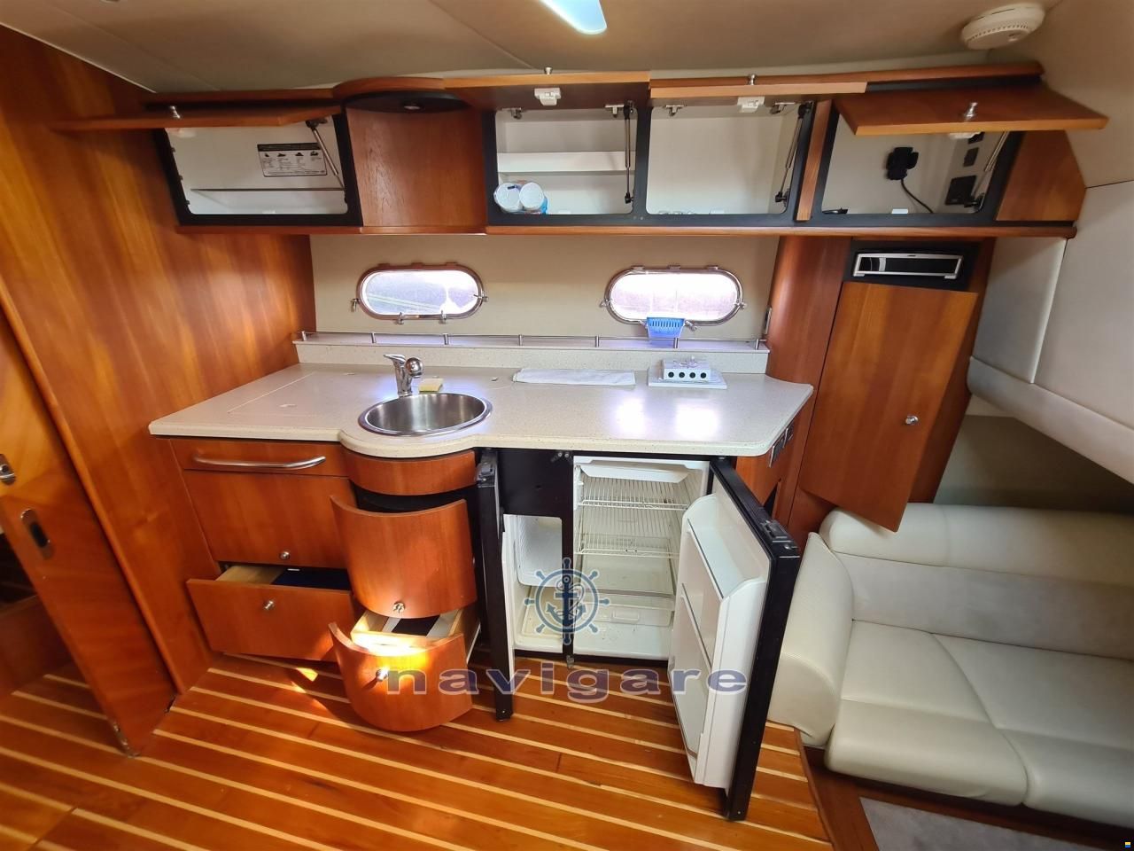 Tiara 3900 Sovran