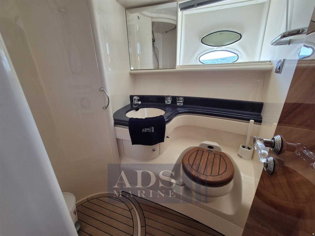 Azimut 46 Fly