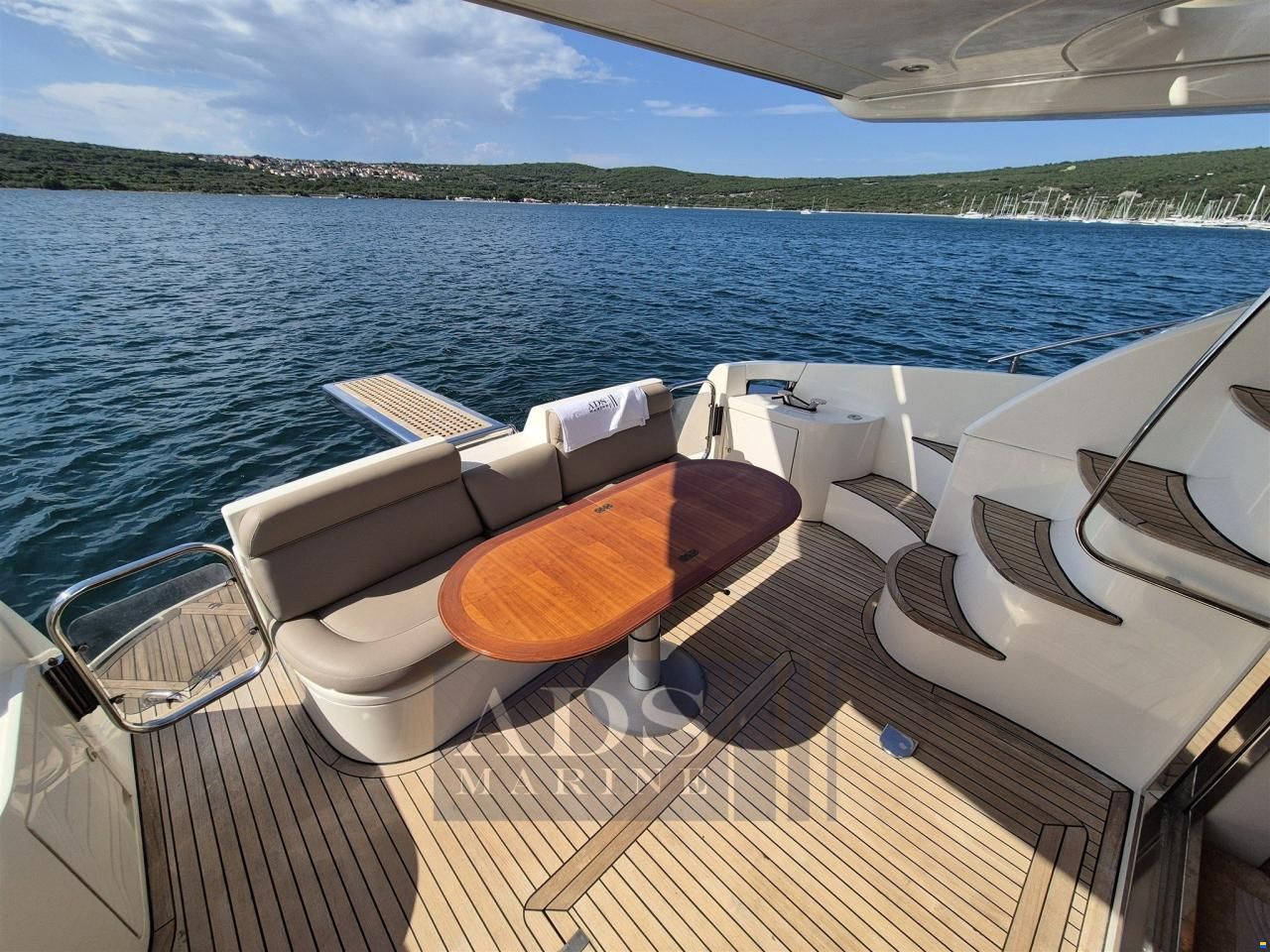 Azimut 46 Fly