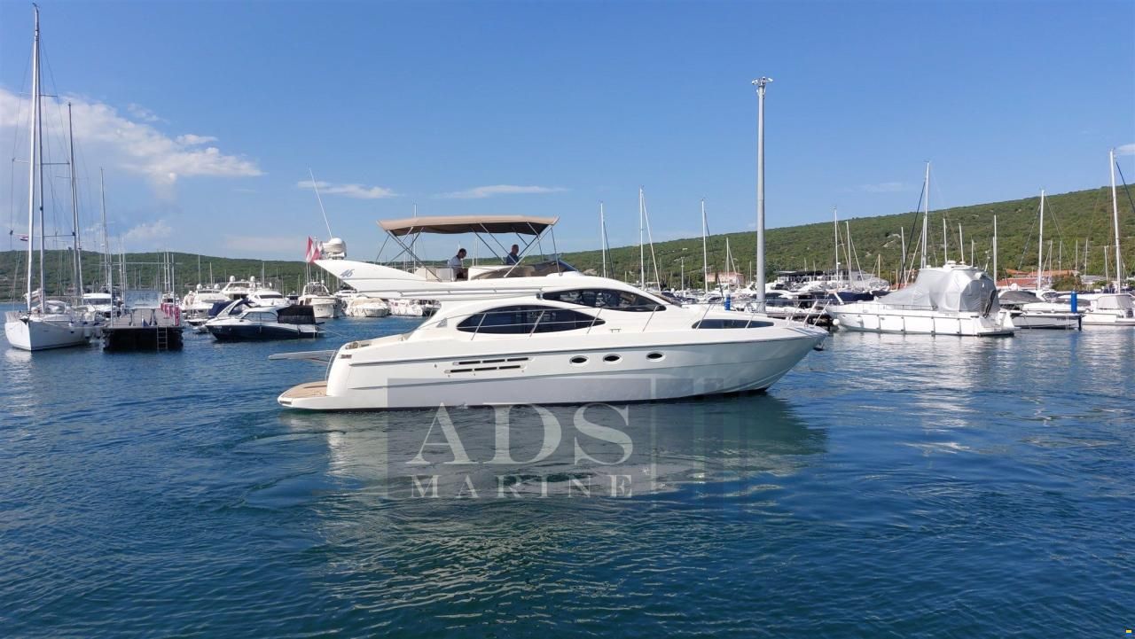 Azimut 46 Fly