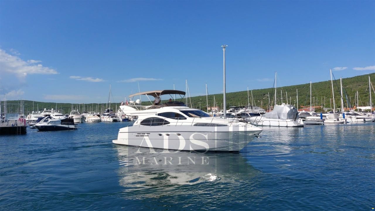 Azimut 46 Fly