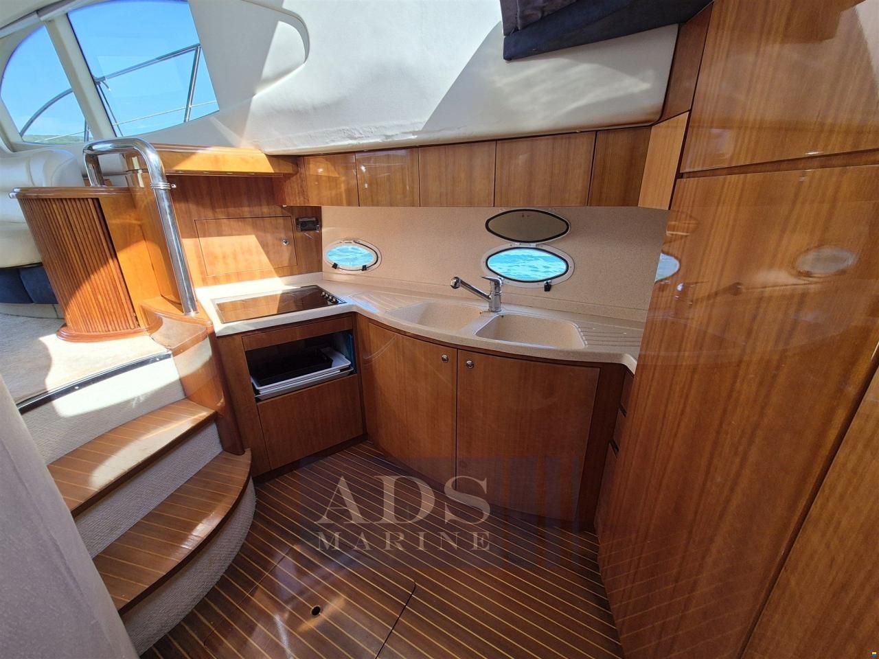 Azimut 46 Fly