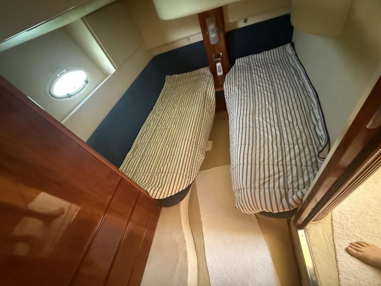 Azimut 42