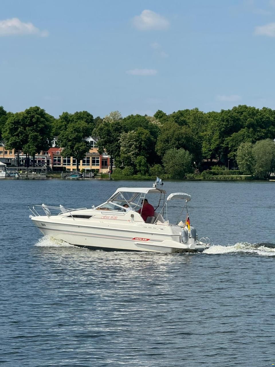 Sealine 198