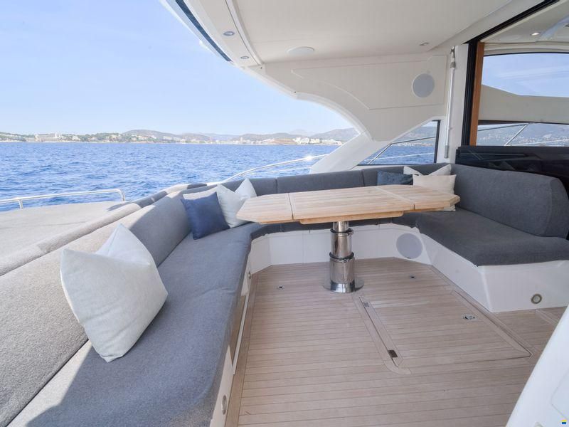 Sunseeker Predator 57