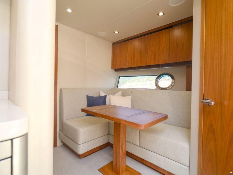 Sunseeker Predator 57