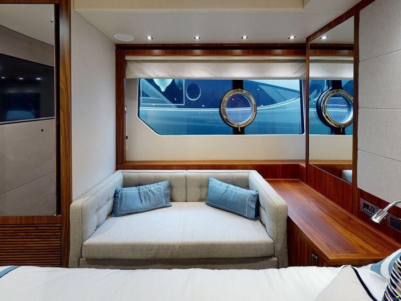 Sunseeker Predator 57