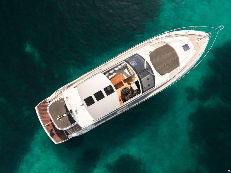 Sunseeker Predator 57