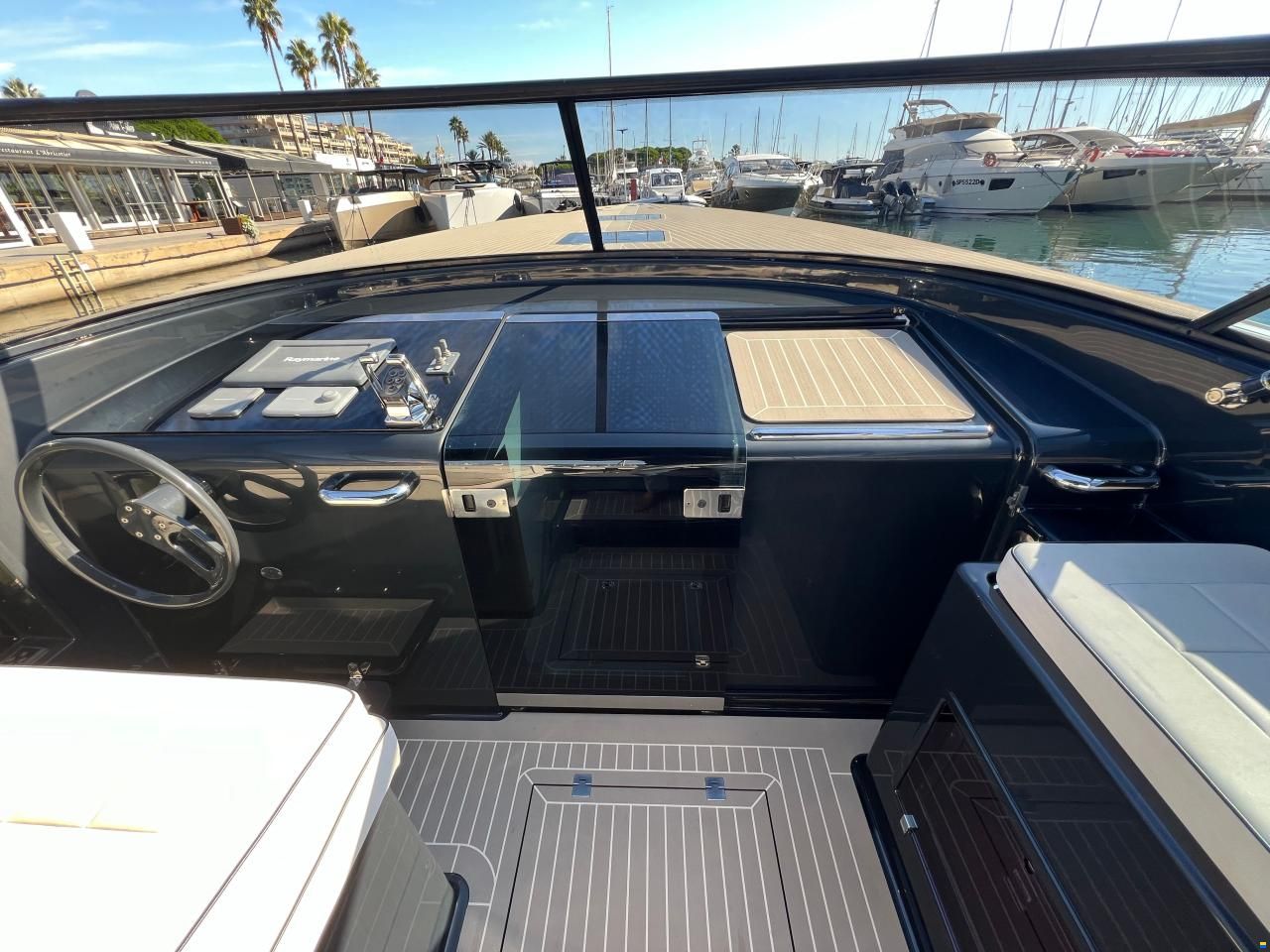VanDutch 40