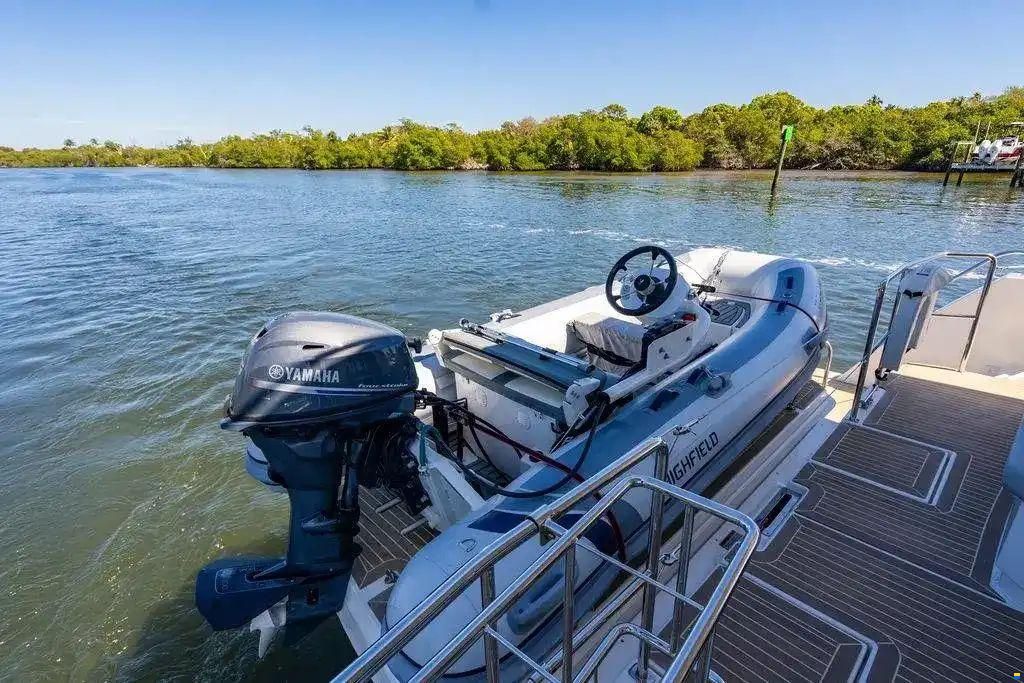 Leopard 53 Powercat