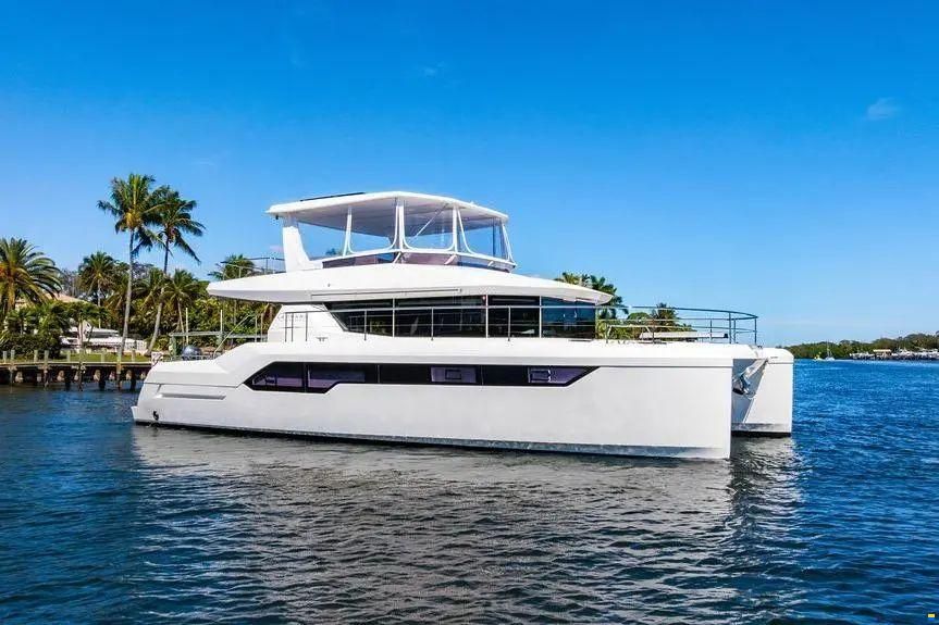 Leopard 53 Powercat