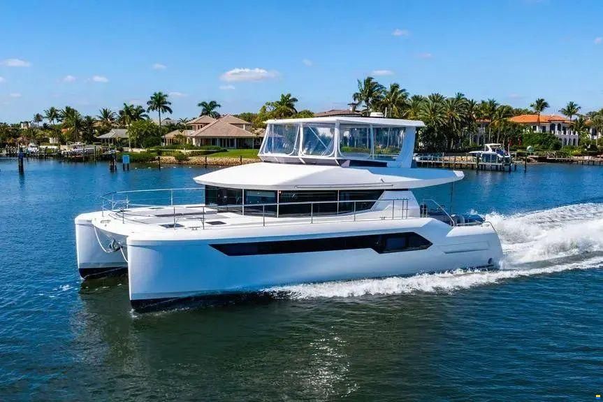 Leopard 53 Powercat