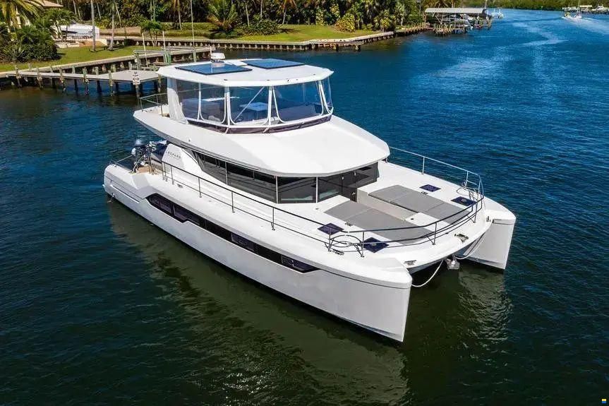 Leopard 53 Powercat